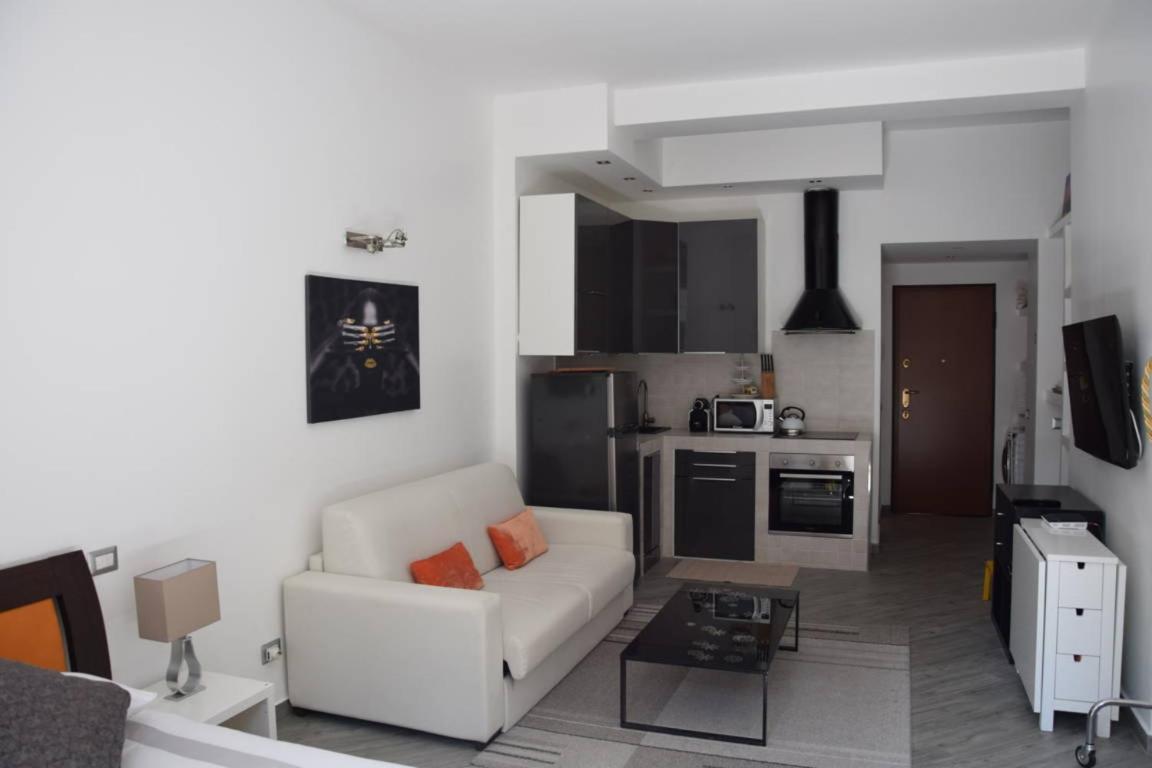 Accomodations Stazione Centrale Milan Luaran gambar