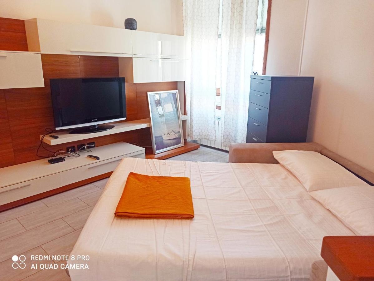Accomodations Stazione Centrale Milan Luaran gambar